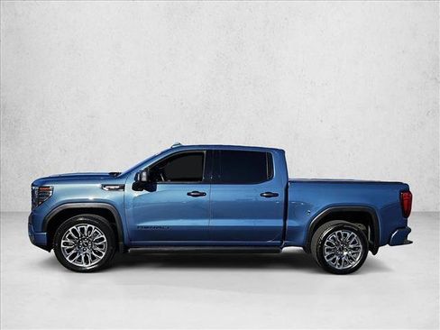 Used 2024 GMC Sierra 1500 Denali Ultimate AWD/4WD image 9