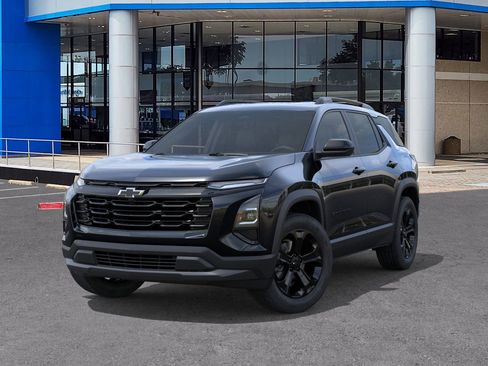 New 2026 Chevrolet Equinox LT w/ Convenience Package II image 6