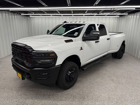 New 2026 RAM 3500 Tradesman AWD/4WD image 3