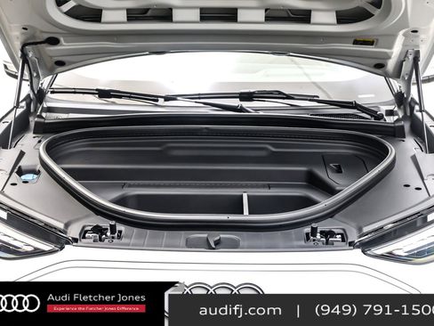 Used 2025 Audi Q6 e-tron Premium Plus w/ Premium Plus image 11