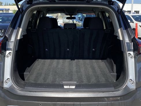 Certified 2023 Nissan Rogue S image 12