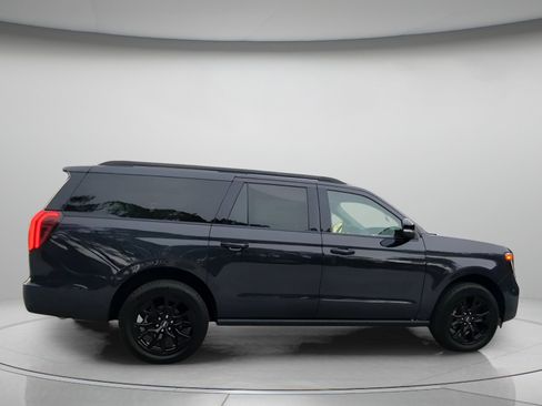 New 2027 Ford Expedition Max Platinum RWD image 34