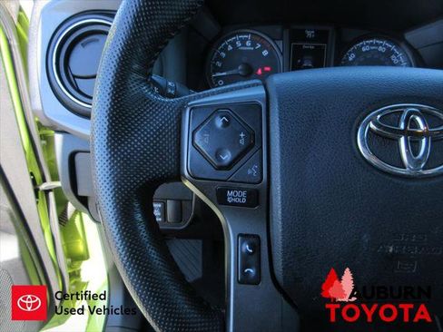 Certified 2023 Toyota Tacoma TRD Off-Road AWD/4WD image 15