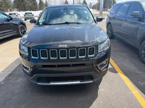 Used 2020 Jeep Compass Limited image 2