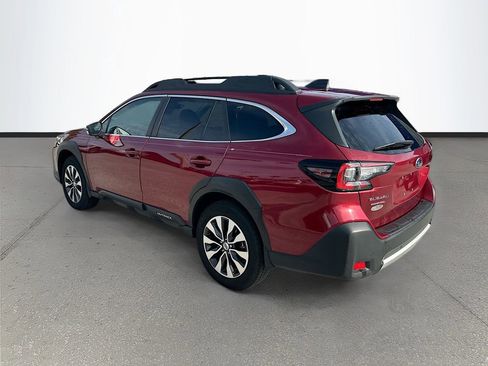 Used 2025 Subaru Outback Limited AWD/4WD image 5