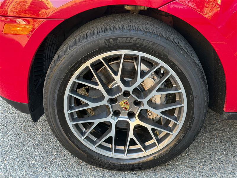 Used 2016 Porsche Macan S AWD/4WD image 15
