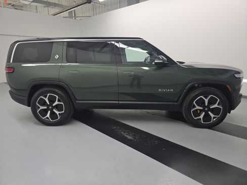 Used 2024 Rivian R1S Adventure AWD/4WD image 6