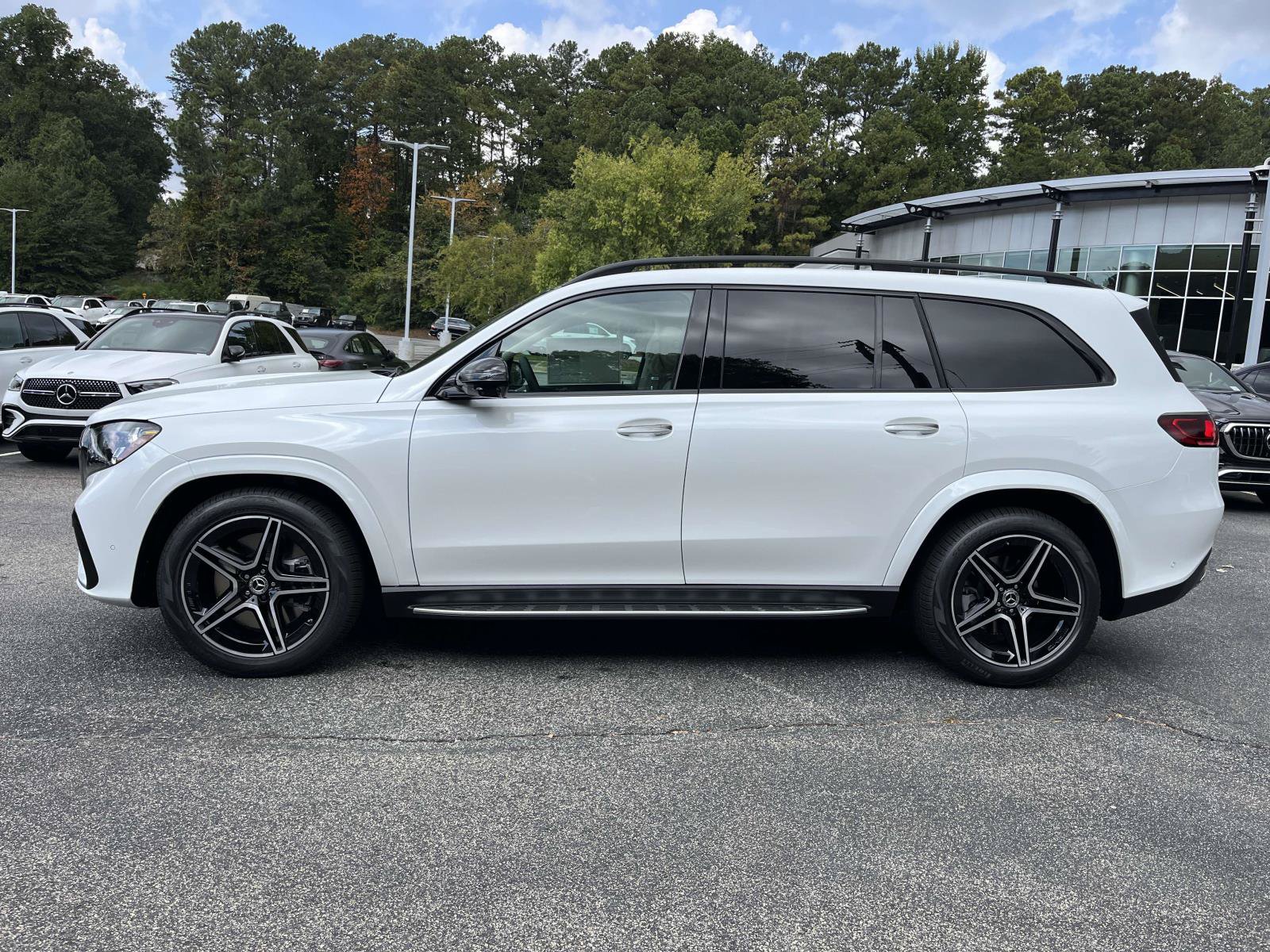 New 2027 Mercedes-Benz GLS 450 4MATIC image 15