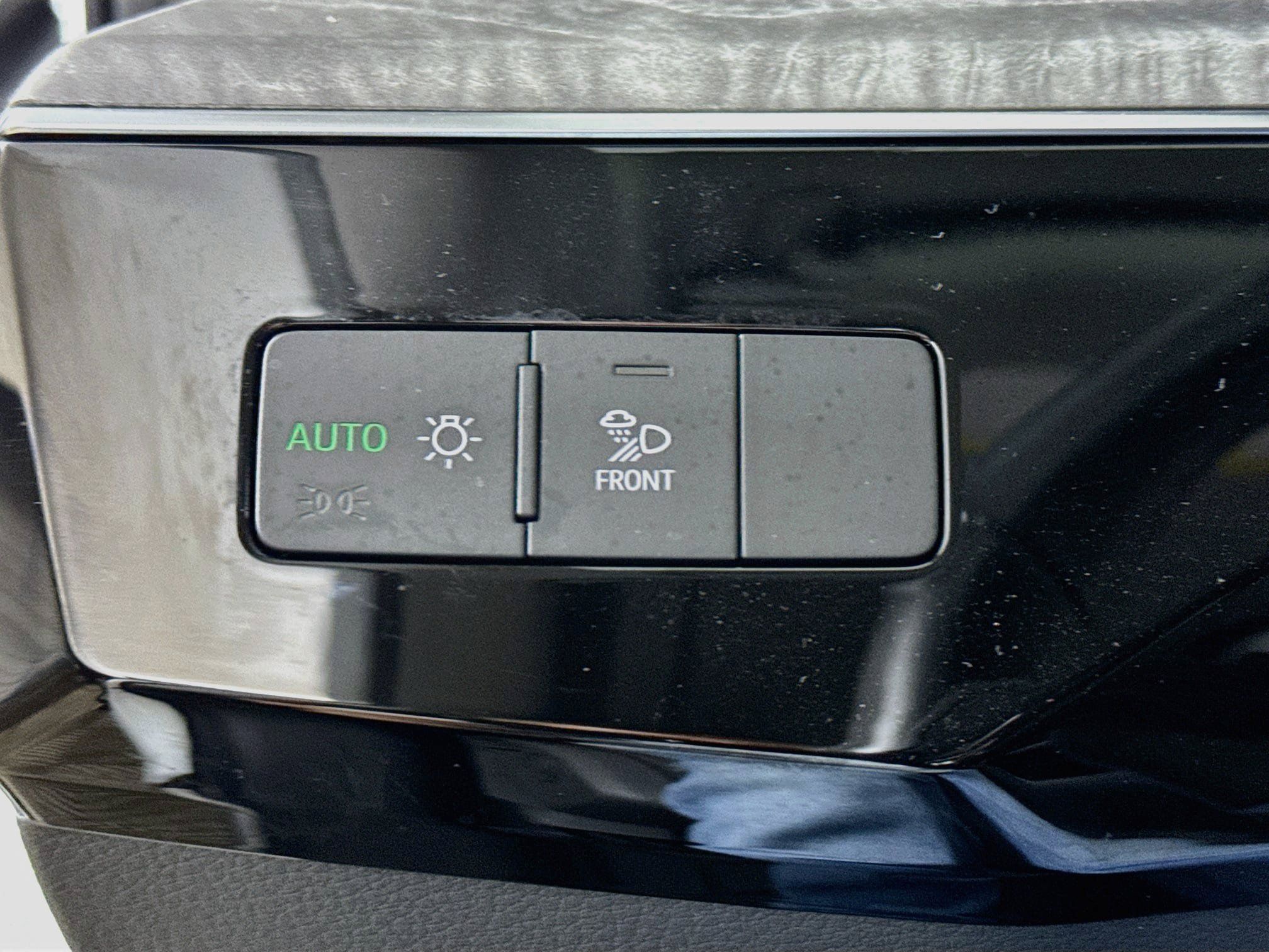 Used 2024 Audi Q8 e-tron Premium AWD/4WD image 14