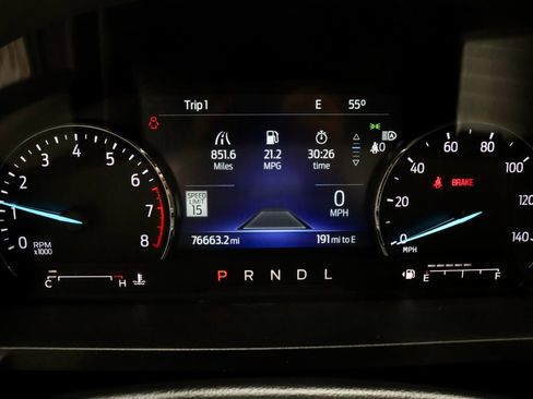 Used 2023 Ford Explorer XLT w/ Equipment Group 202A AWD/4WD image 32
