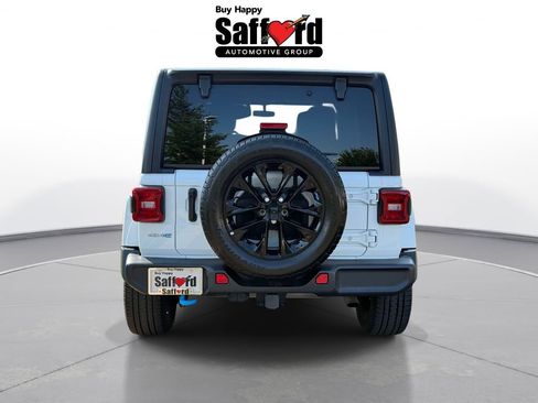 Used 2023 Jeep Wrangler Unlimited Sahara w/ Cold Weather Group AWD/4WD image 11