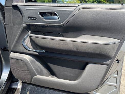 Used 2025 INFINITI QX80 Sensory AWD/4WD image 40