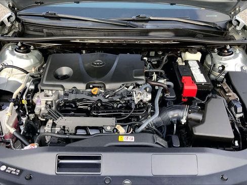 Used 2023 Toyota Camry SE image 31