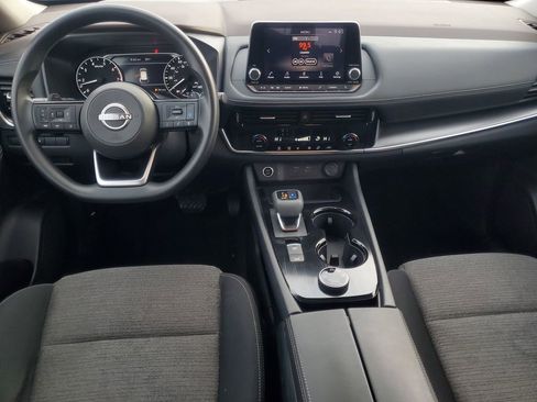 Used 2022 Nissan Rogue SV image 24