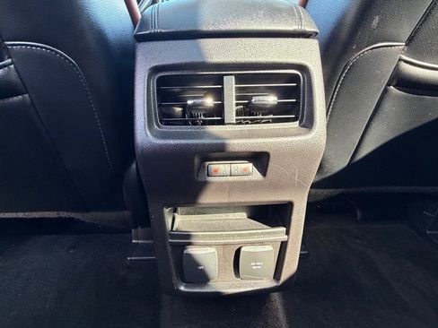 Used 2015 Ford Edge Titanium w/ Equipment Group 302A image 31