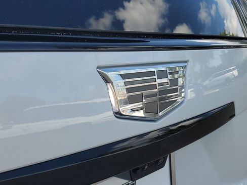 Used 2026 Cadillac Escalade Platinum Sport w/ LPO, ONYX Package AWD/4WD image 30