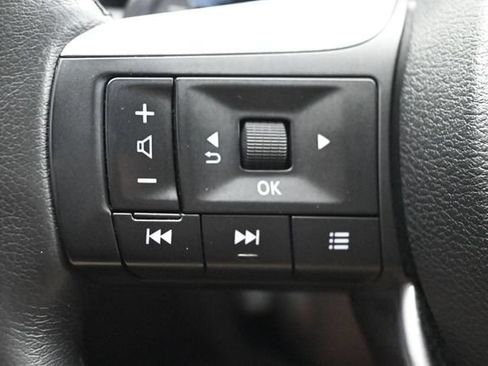 Used 2023 INFINITI QX60 Luxe w/ Performance Audio Package AWD/4WD image 11