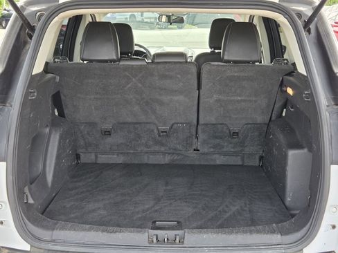 Used 2019 Ford Escape SE FWD image 13