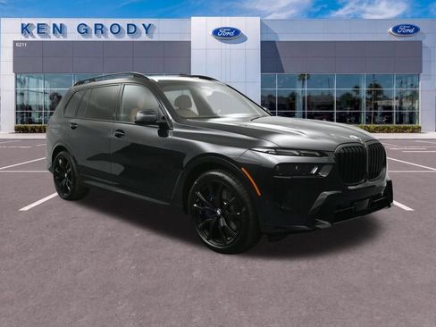 Used 2026 BMW X7 xDrive40i w/ Executive Package AWD/4WD image 1
