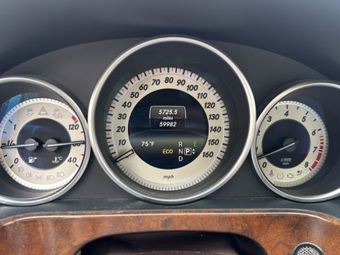 Used 2014 Mercedes-Benz E 350 Sedan image 17