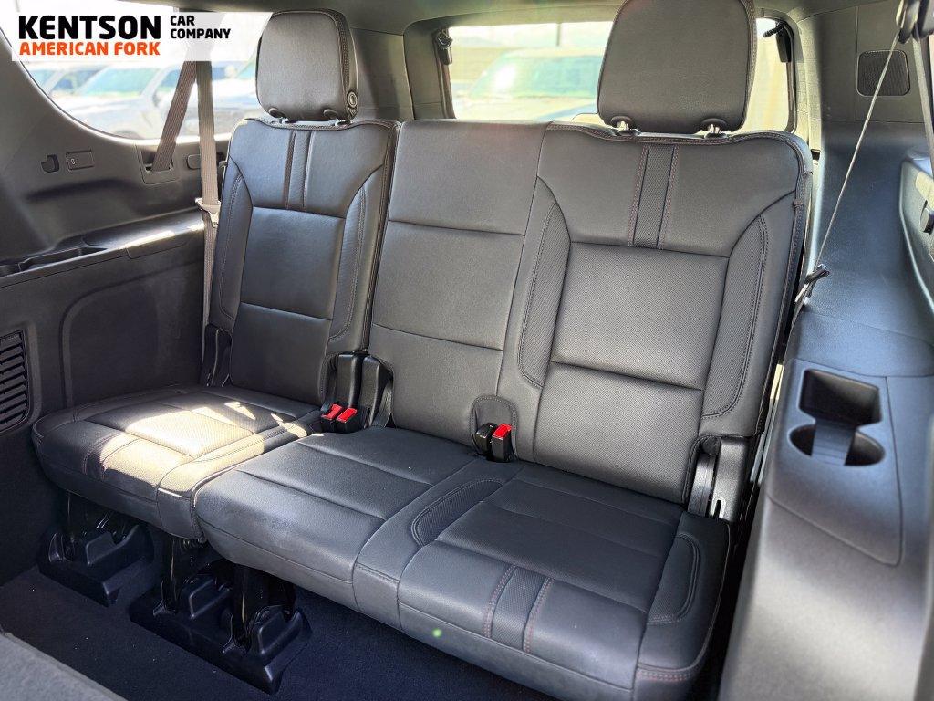 Used 2026 Chevrolet Suburban RST AWD/4WD image 34