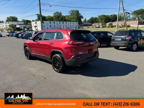 Used 2014 Jeep Cherokee Sport AWD/4WD image 7