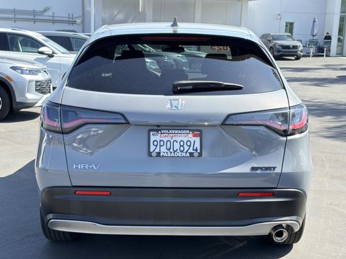 Used 2025 Honda HR-V Sport image 4