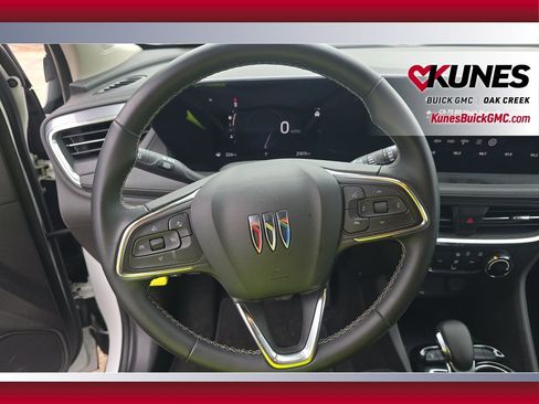 Used 2025 Buick Encore GX Preferred image 17