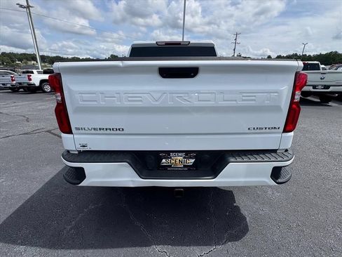 Used 2019 Chevrolet Silverado 1500 Custom AWD/4WD image 4