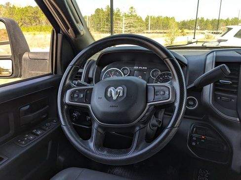 Used 2024 RAM 2500 Tradesman w/ Chrome Appearance Group AWD/4WD image 23