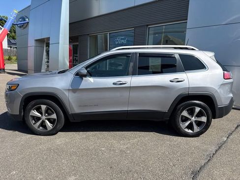 Used 2019 Jeep Cherokee Limited AWD/4WD image 9