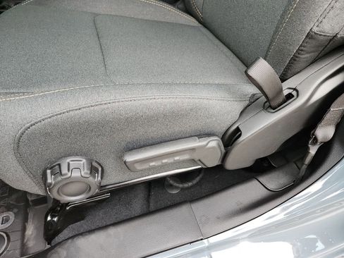 New 2026 Jeep Gladiator Sport image 18