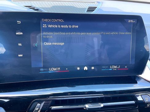 Used 2025 BMW X2 xDrive28i image 32