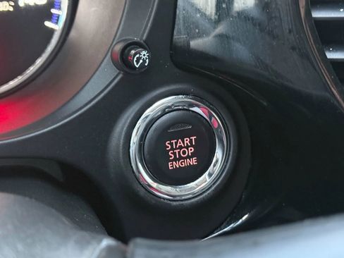 Used 2020 Mitsubishi Outlander SE FWD image 30