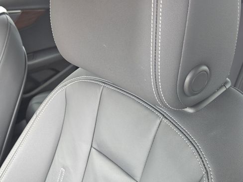 Used 2020 Audi A4 2.0T Premium w/ Convenience Package FWD image 7
