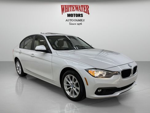Used 2017 BMW 320i xDrive Sedan image 5