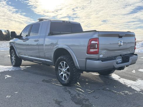 Used 2023 RAM 3500 Limited image 33