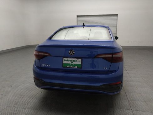 Used 2024 Volkswagen Jetta SE FWD image 7