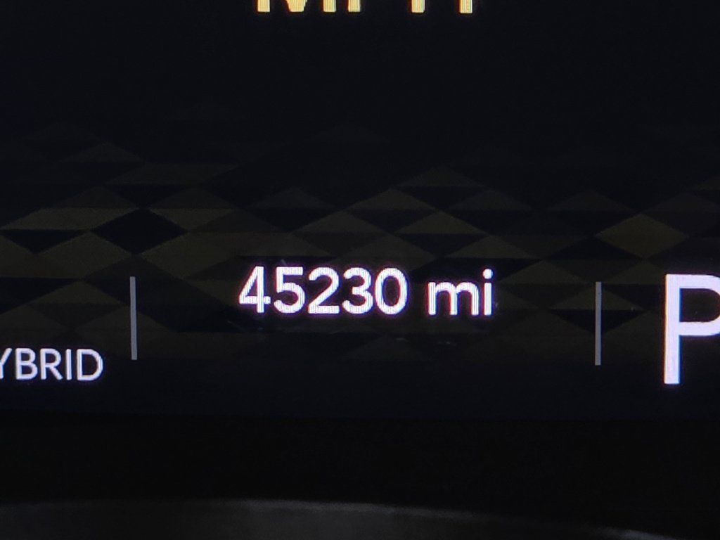 Used 2023 Jeep Wrangler Unlimited AWD/4WD image 39