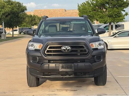 Used 2023 Toyota Tacoma SR AWD/4WD image 2