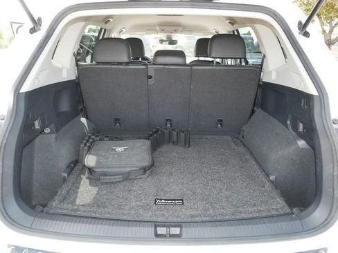 Certified 2022 Volkswagen Tiguan SE AWD/4WD image 18