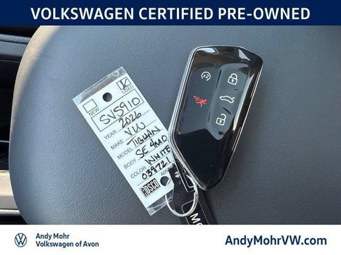 Used 2026 Volkswagen Tiguan SE w/ Panoramic Sunroof Package AWD/4WD image 31