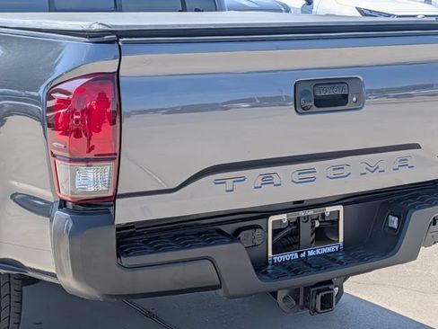 Used 2022 Toyota Tacoma SR AWD/4WD image 8