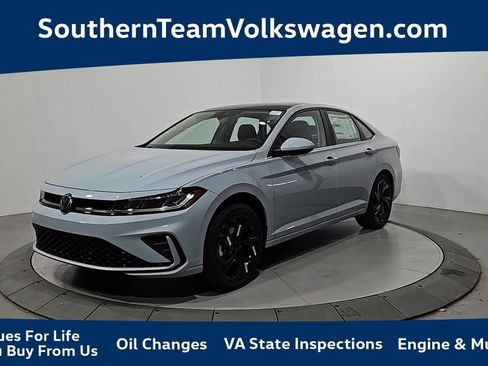 New 2026 Volkswagen Jetta SE FWD image 1