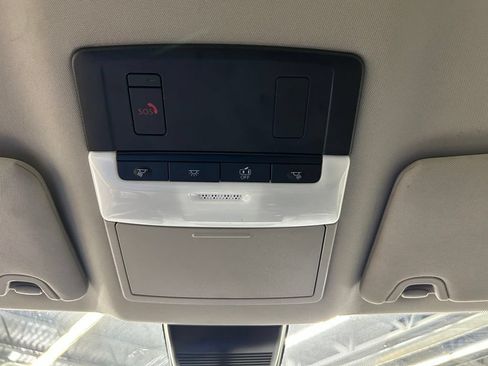 Used 2025 Nissan Altima 2.5 SV FWD image 23