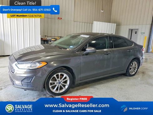 Used 2020 Ford Fusion SE FWD image 1