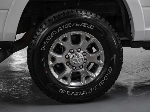 Used 2020 RAM 2500 Laramie AWD/4WD image 46