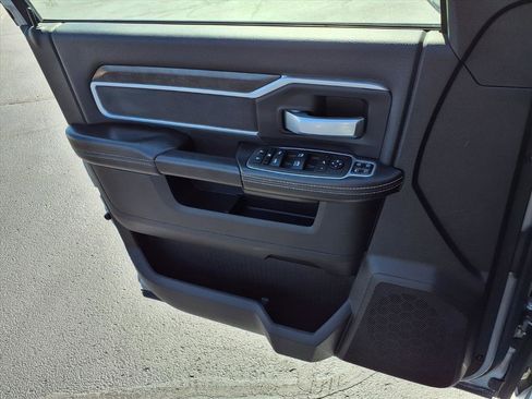 Used 2024 RAM 2500 Big Horn image 20