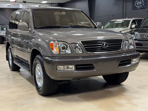 Used 1999 Lexus LX 470 4WD image 4