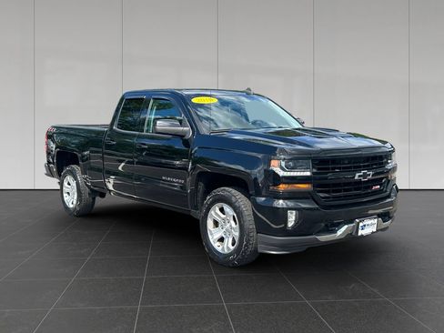 Used 2019 Chevrolet Silverado 1500 LT w/ All Star Edition AWD/4WD image 7